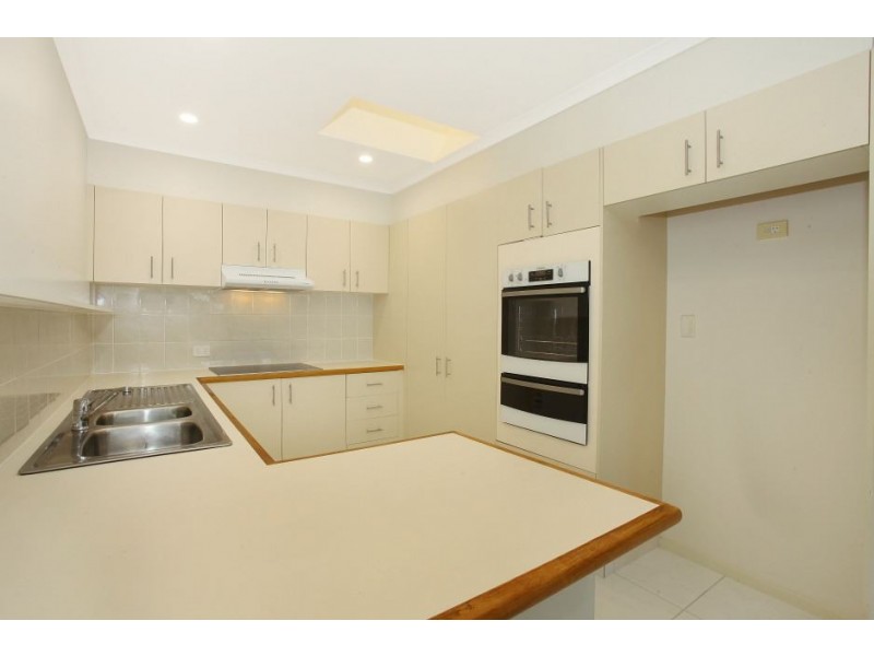 68 Ron Penhaligon Way, Robina QLD 4226