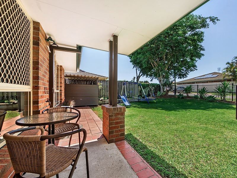 1/14 Dauphin Cres, Merrimac QLD 4226