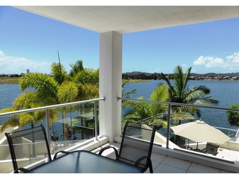 22/255 Varsity Parade, Varsity Lakes QLD 4227