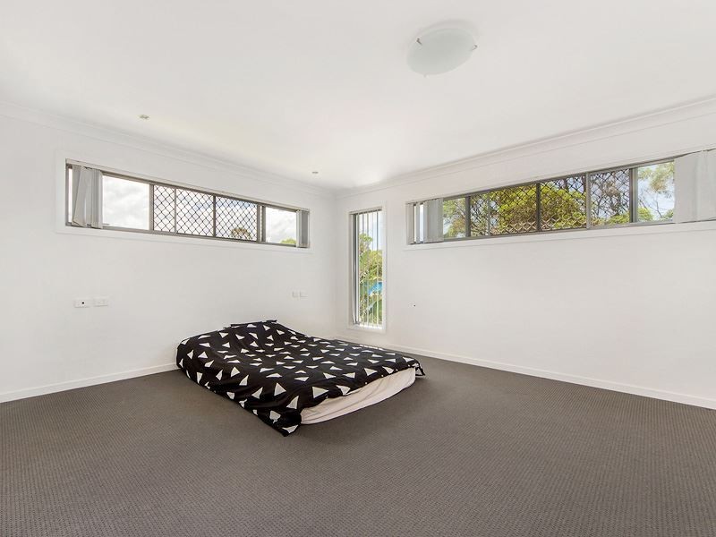 2/24 Heights Drive, Robina QLD 4226