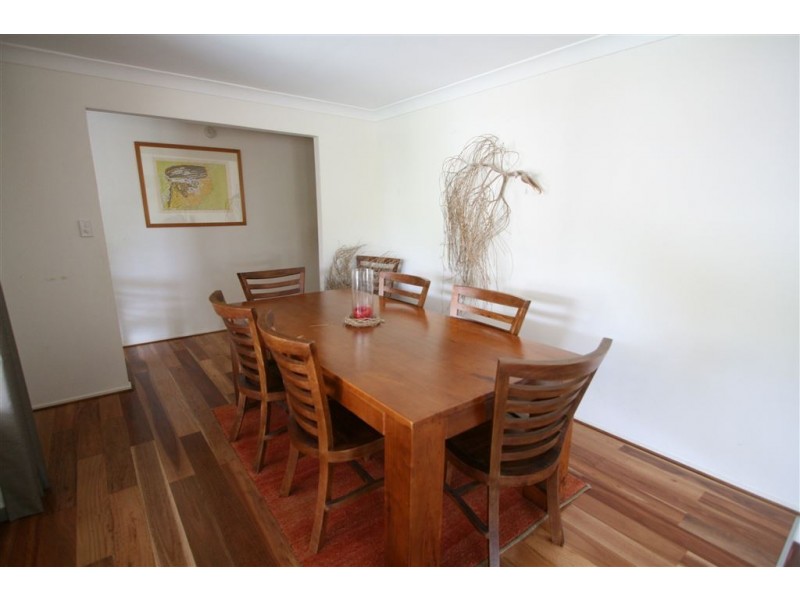 4 Northwood Cl, Robina QLD 4226