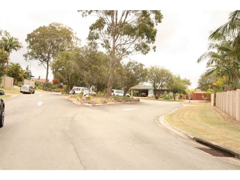 4 Northwood Cl, Robina QLD 4226