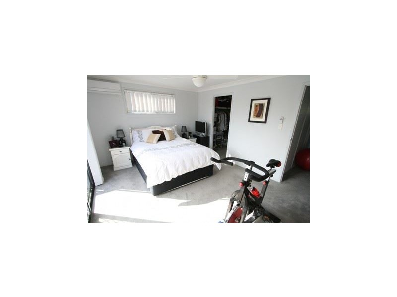 6/10 Warbler Pde, Varsity Lakes QLD 4227