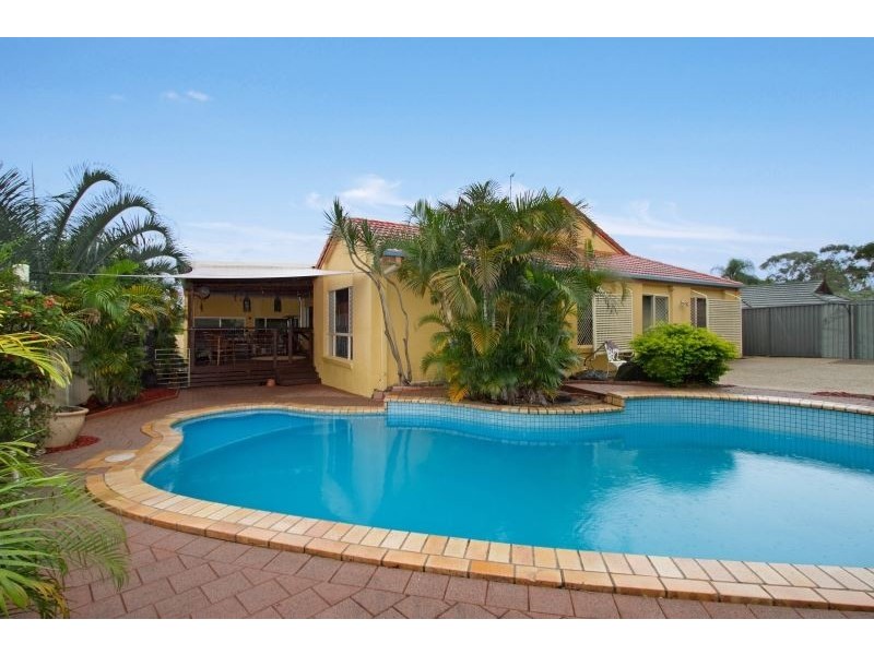 23 Moorabbin Place, Robina QLD 4226