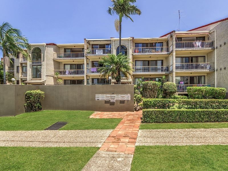 1/112 Stanhill Drive, Surfers Paradise QLD 4217