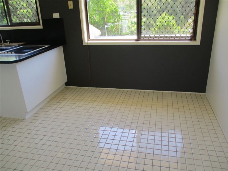 93 Highfield Drive, Merrimac QLD 4226