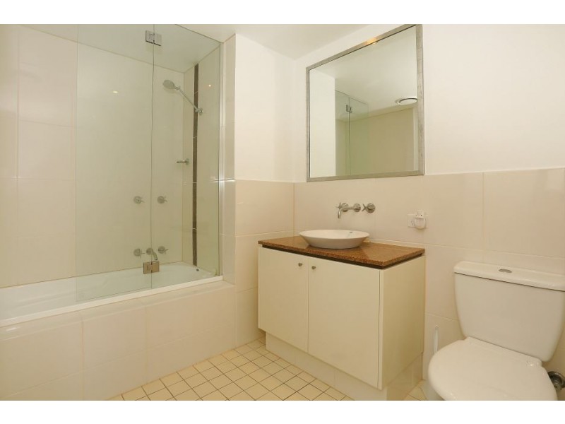 114/251 Varsity Parade, Varsity Lakes QLD 4227