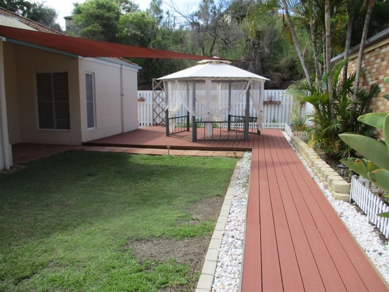 15 Corina Close, Robina QLD 4226