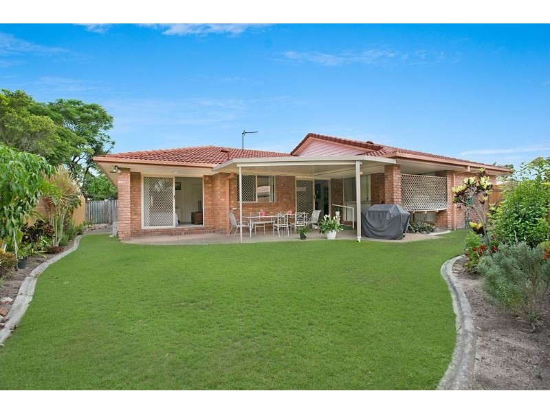 19 Oakleigh Circuit, Robina QLD 4226
