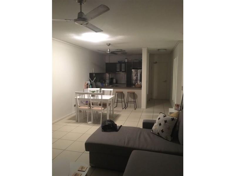 6/119 Sunshine Parade, Miami QLD 4220