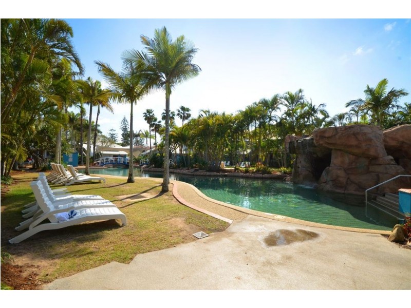 154/10 Alexandra Avenue, Mermaid Beach QLD 4218