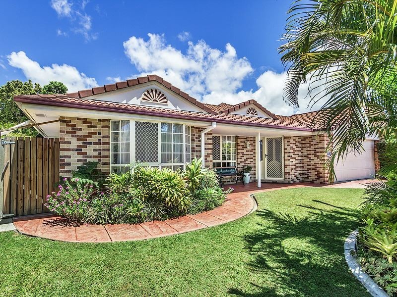 32 Belrose Boulevard, Varsity Lakes QLD 4227