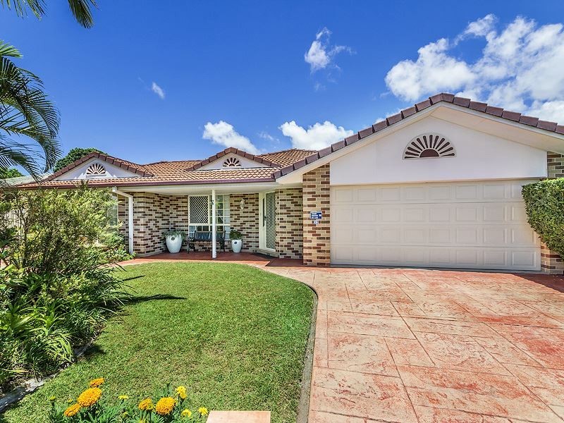 32 Belrose Boulevard, Varsity Lakes QLD 4227