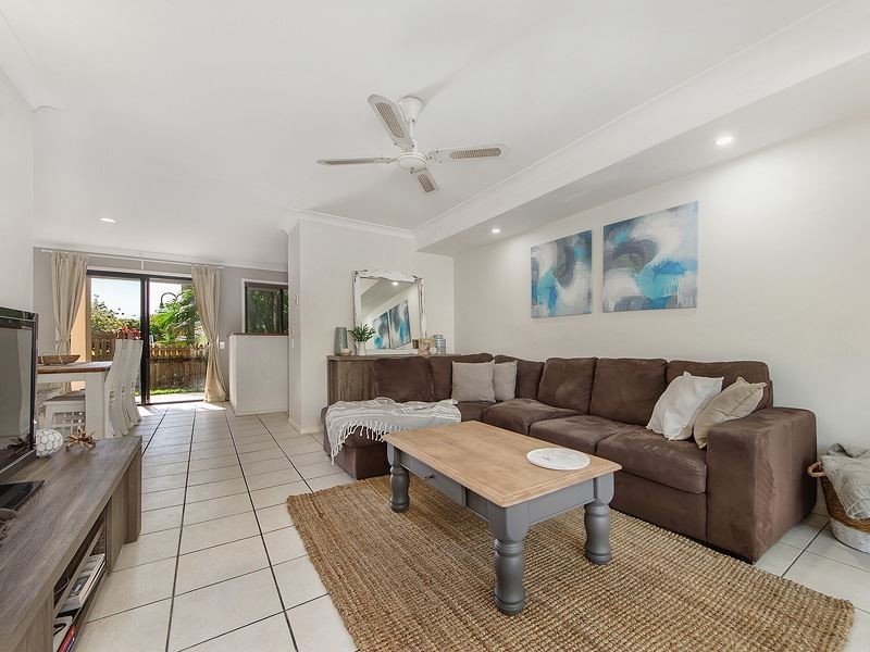 70/1 Warbler Parade, Varsity Lakes QLD 4227