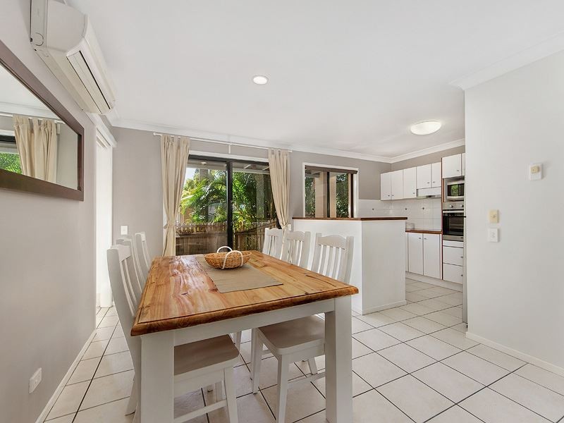 70/1 Warbler Parade, Varsity Lakes QLD 4227