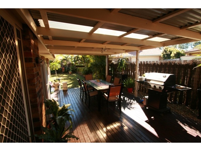 6 Montreal Court, Robina QLD 4226