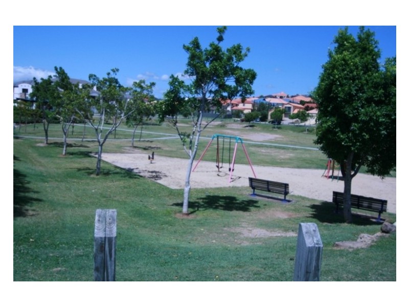 Varsity Lakes QLD 4227