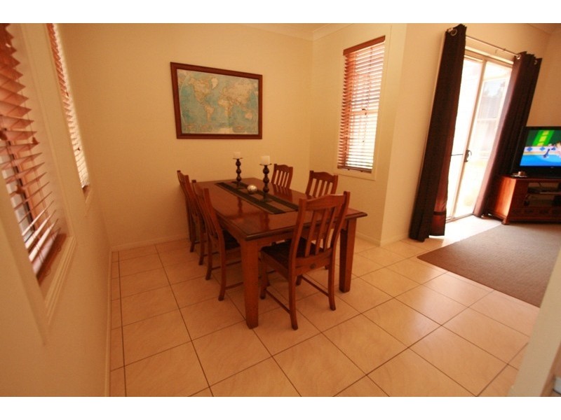 Varsity Lakes QLD 4227