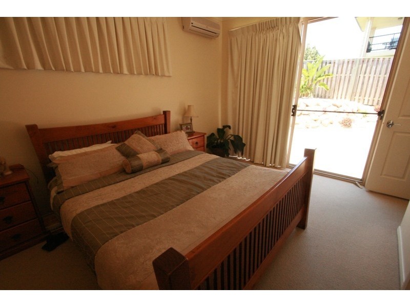 Varsity Lakes QLD 4227