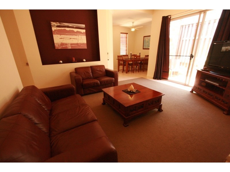 Varsity Lakes QLD 4227