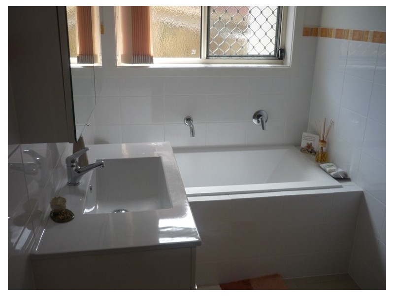 Varsity Lakes QLD 4227