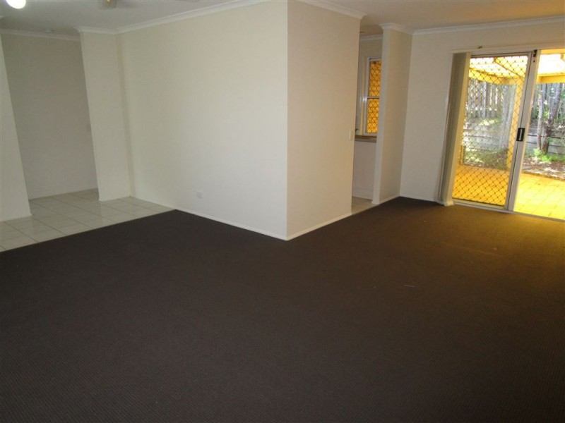 43 Glenside Dr, Robina QLD 4226