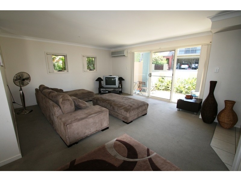 Varsity Lakes QLD 4227