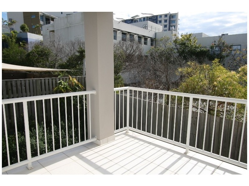 3/8 Alexandrina Drive, Varsity Lakes QLD 4227