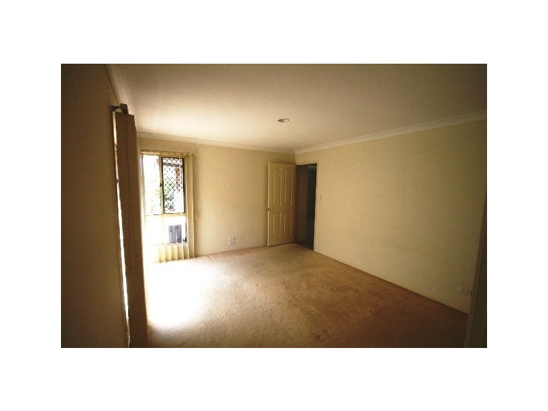 1/14 Illinios Court, Varsity Lakes QLD 4227