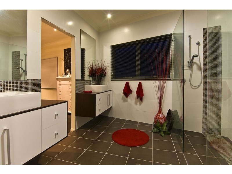 Robina QLD 4226