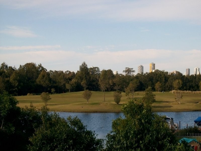 38 Lakelands Dr, Merrimac QLD 4226