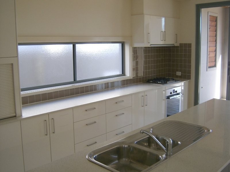 38 Lakelands Dr, Merrimac QLD 4226