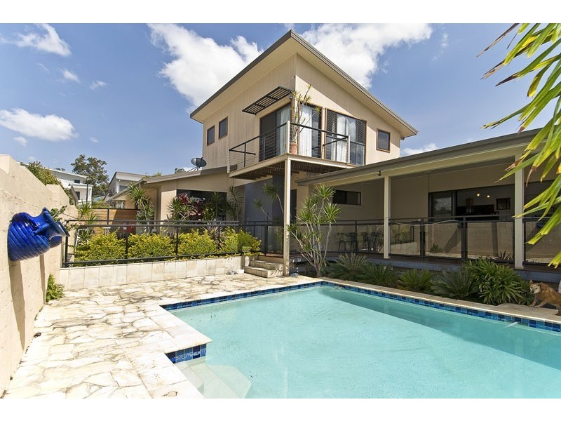 7 Corvus Way, Robina QLD 4226