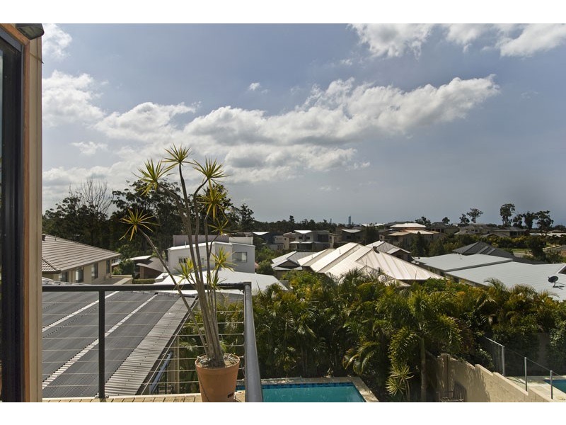 7 Corvus Way, Robina QLD 4226
