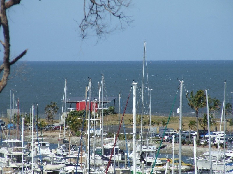 563 Royal Esplanade, Manly QLD 4179