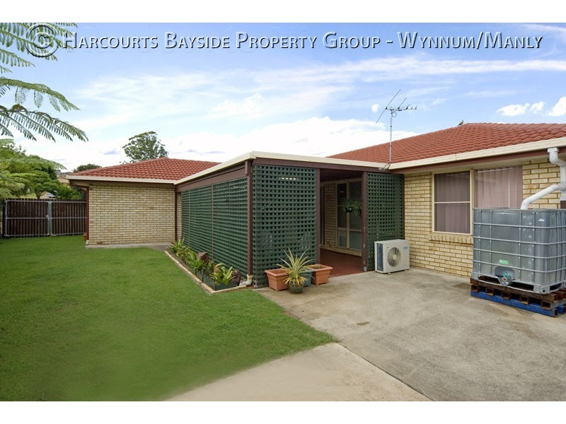 35 Plaza Street, Wynnum West QLD 4178