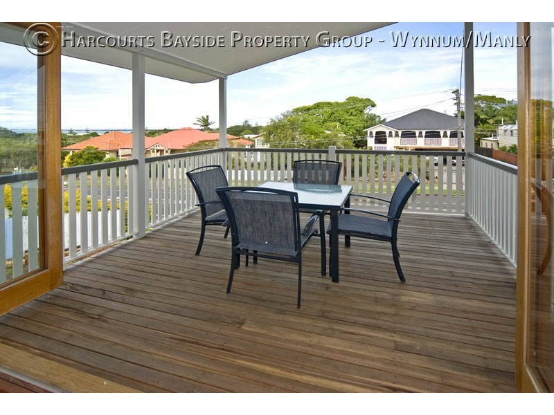 75 Glenora Street, Wynnum QLD 4178