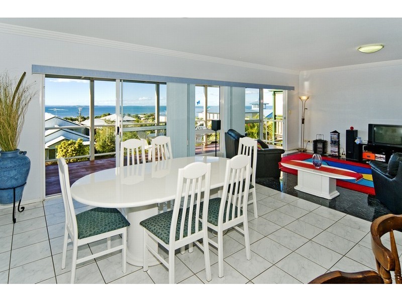 12 Melville Terrace, Wynnum QLD 4178