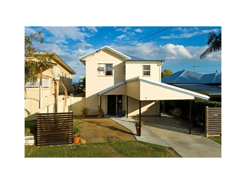 7 Gannon Avenue, Manly QLD 4179