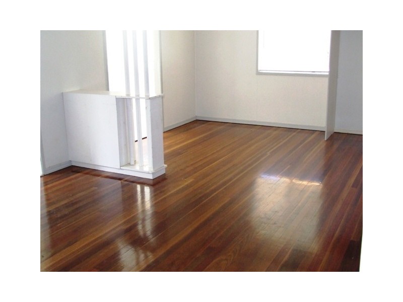 45 Bernays Road, Wynnum West QLD 4178