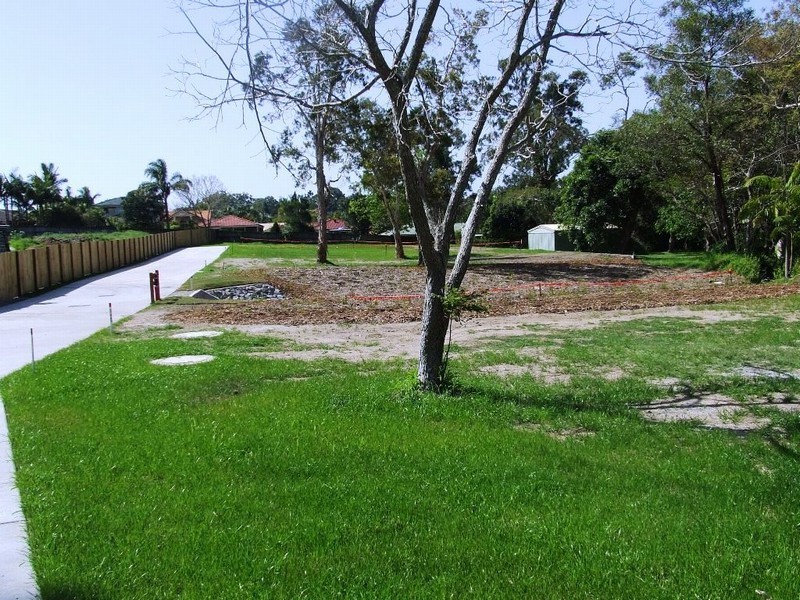 Lot 4/37 Herbert Street, Lota QLD 4179