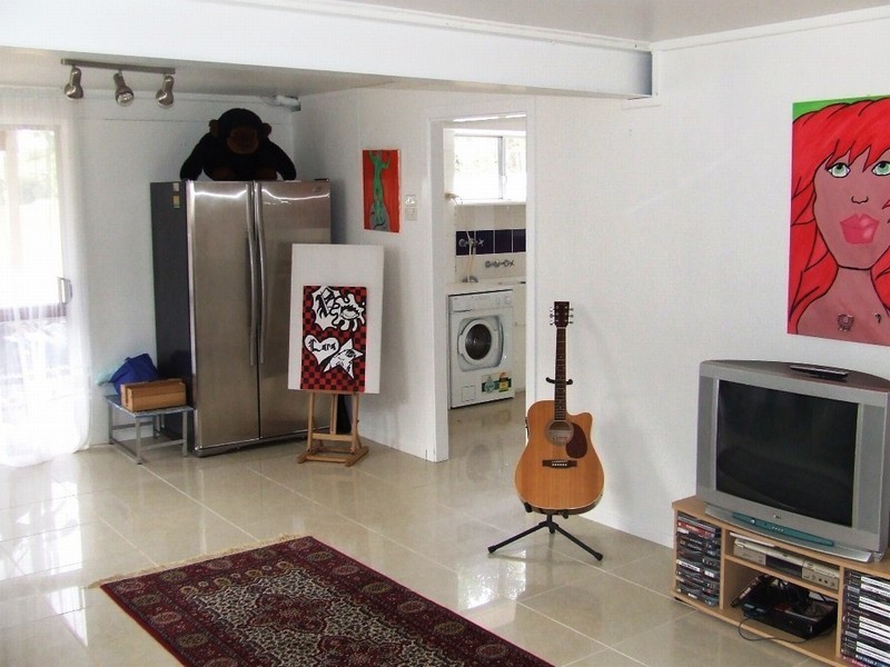 37 Herbert Street, Lota QLD 4179