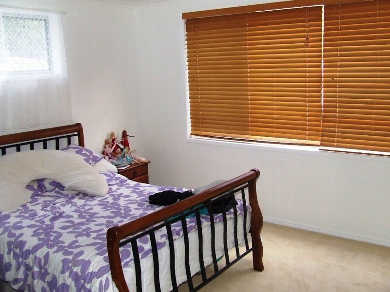 37 Herbert Street, Lota QLD 4179