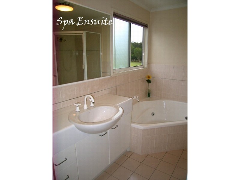 18/14 Mary Pleasant Drive, Birkdale QLD 4159