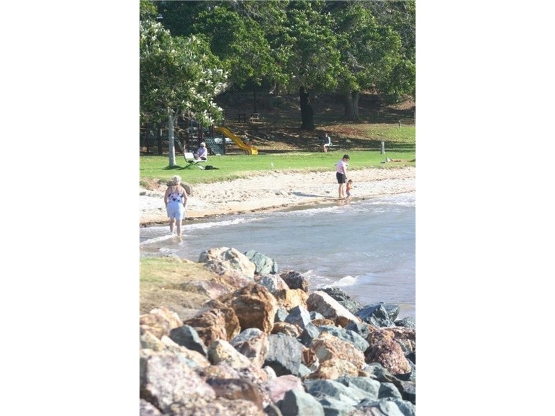 15 Douro Road, Wellington Point QLD 4160