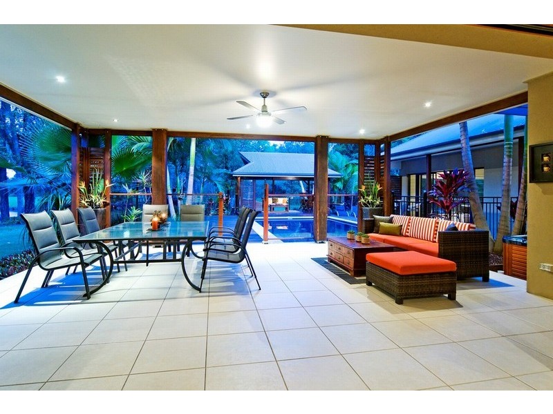 247 Wellington Street, Ormiston QLD 4160