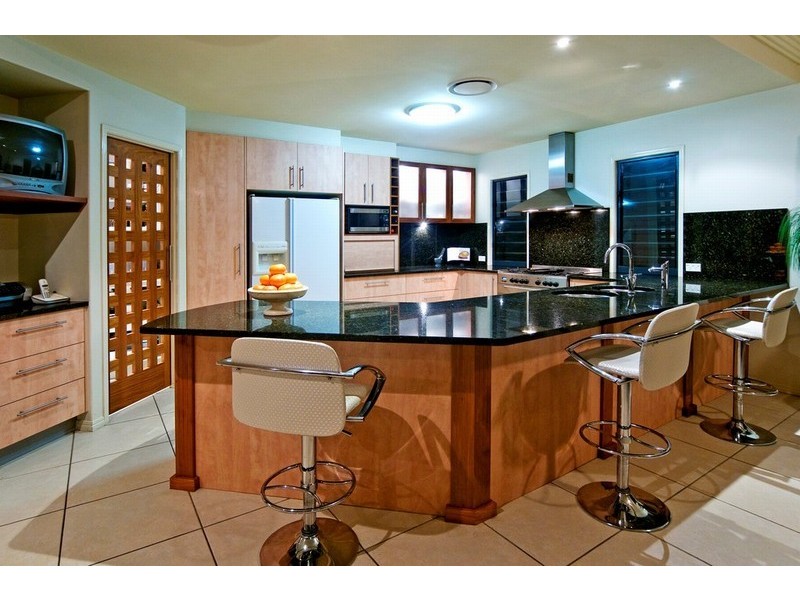 247 Wellington Street, Ormiston QLD 4160