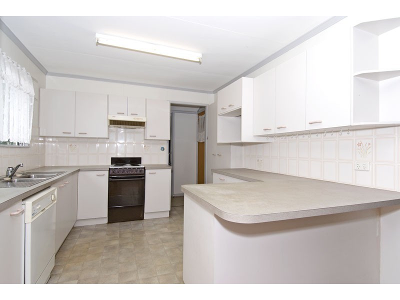 45 Bernays Road, Wynnum West QLD 4178