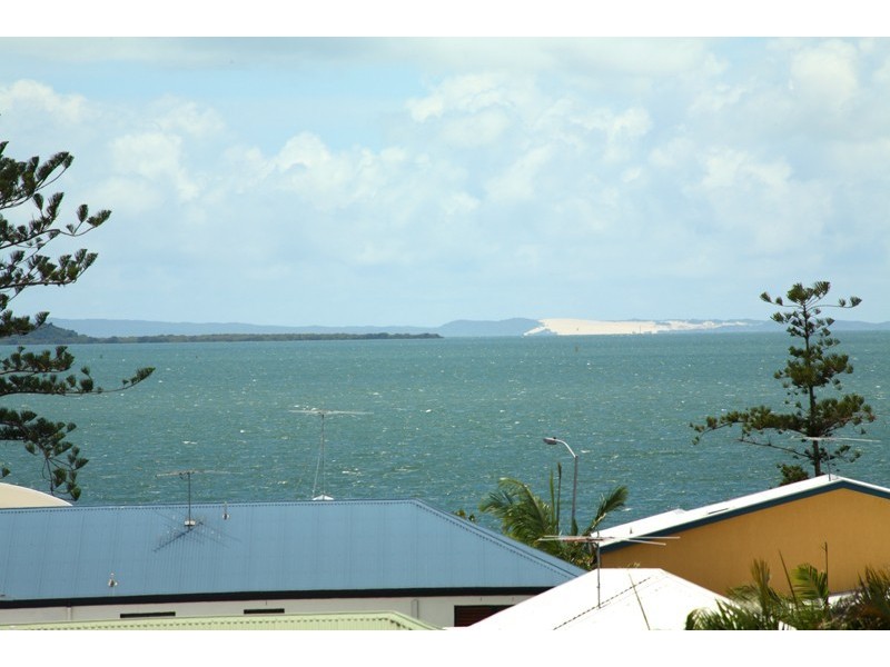 42 Chestnut Street, Wynnum QLD 4178