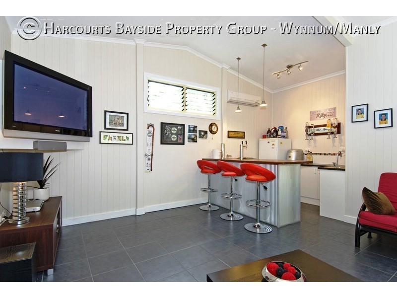 19 St Andrews Avenue, Birkdale QLD 4159